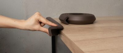 Zabezpieczenie ostrych krawędzi mebli przed dzieckiem