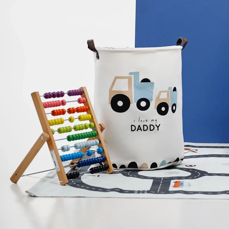 SIPO Kosz na zabawki w pokoju dziecka - ciężarówki