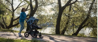 How to protect your baby from the sun in a stroller